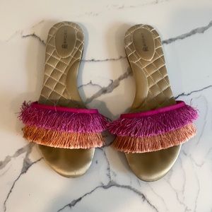 Birdies resort sandals in sangria size 8